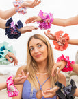 Art Scrunchie Mamba