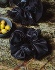 Scrunchie Savage Black Leather