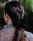 Scrunchie Savage Black Velvet